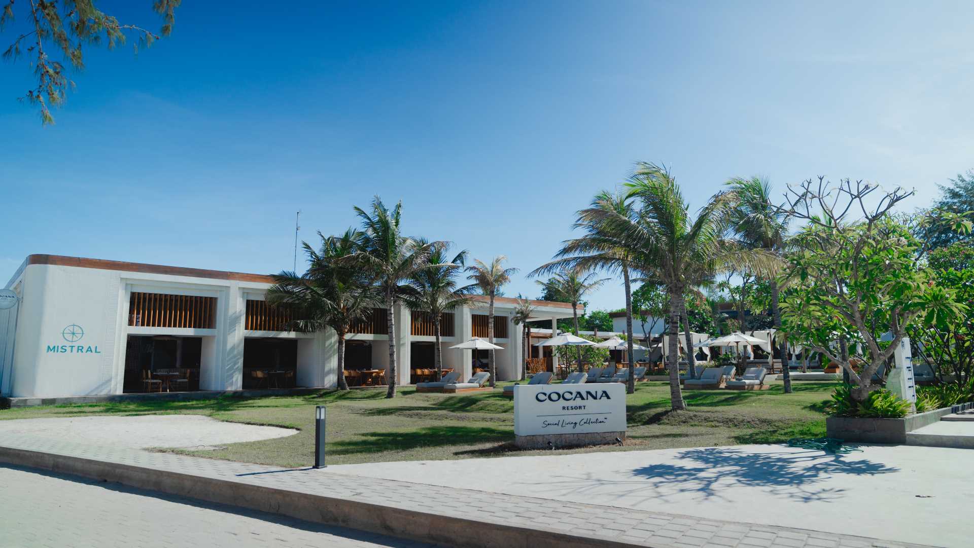 Cocana Resorts